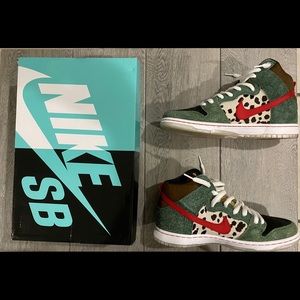 Nike Dog Walker Dunk